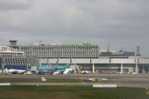 Dublin Airport ramp (IMG9939 JL)