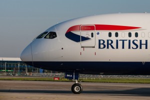 LONDON, UK: British Airways Boeing 787-9 arrives at London Heathrow on 30 September 2015