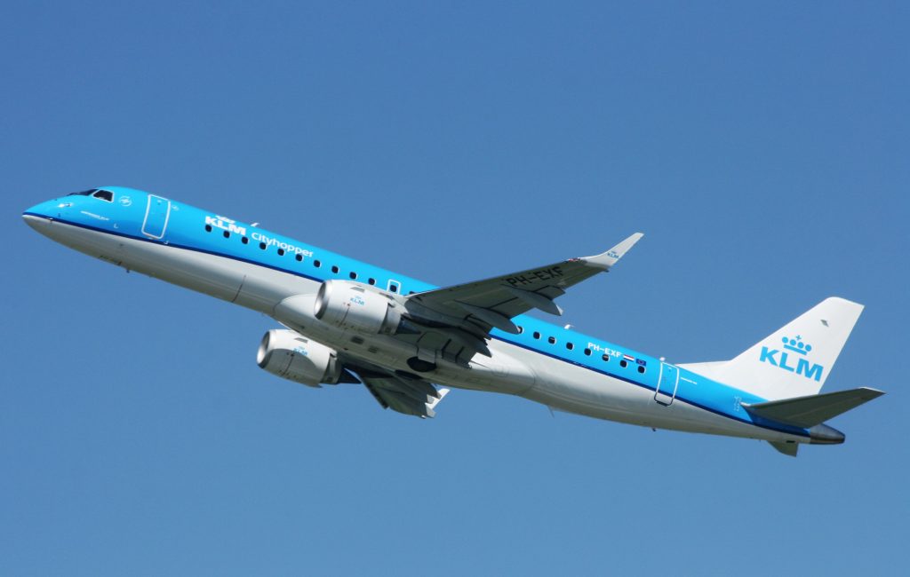 KLM Embraer 190 PH-EXF (IMG9377 JL)