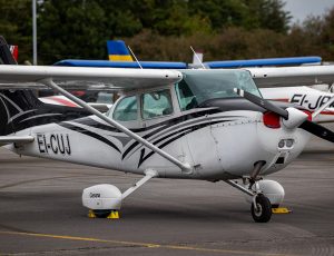Cessna 172N EI-CUJ of the Hotel Bravo Flying Club. Frank Grealish.